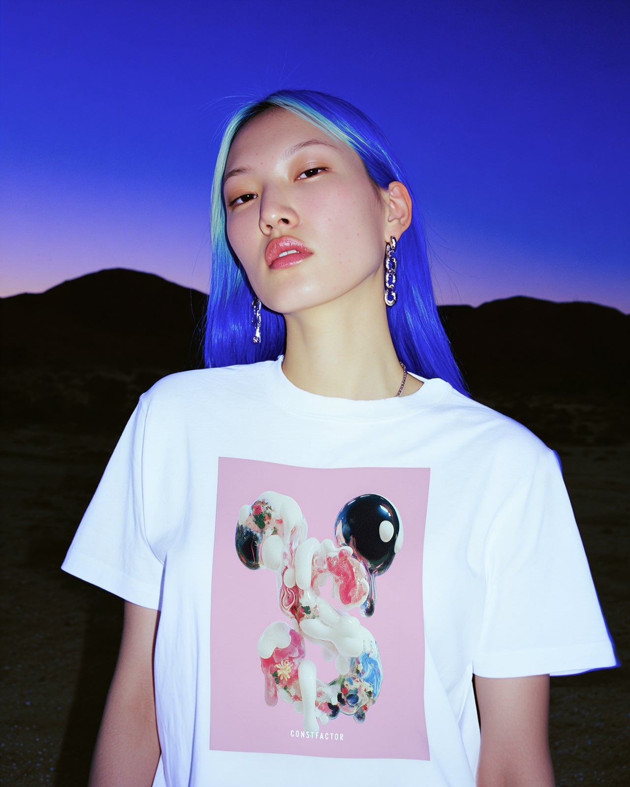 Tシャツ【 LIKE A LIE 】(5876763)ホワイト