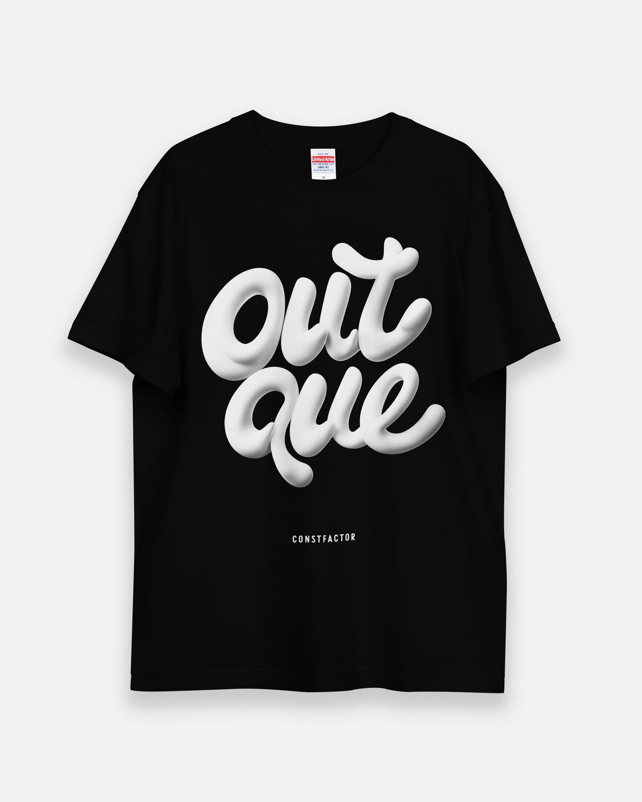Tシャツ【 OUT QUE 】（2365813）ブラック