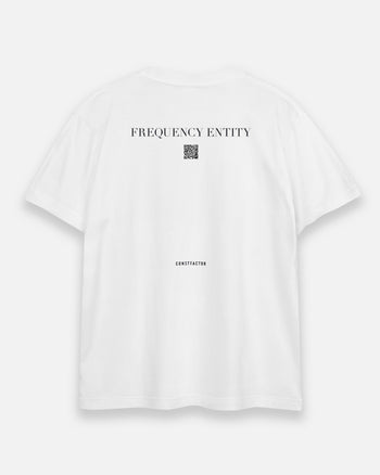 Tシャツ【 FREQUENCY ENTITY 】（9480873）ホワイト