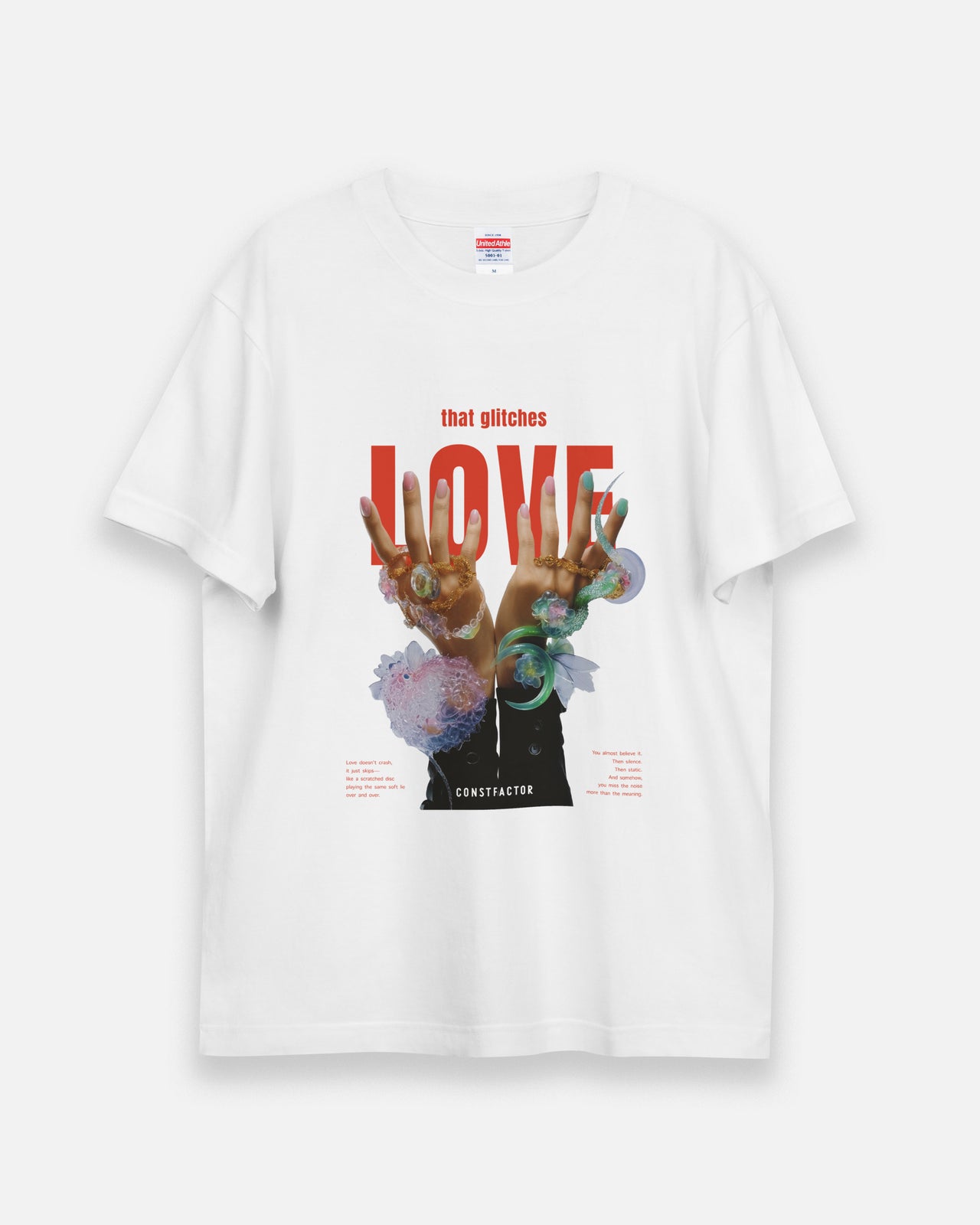 Tシャツ【 LOVE THAT GLITCHES 】（1641935）ホワイト