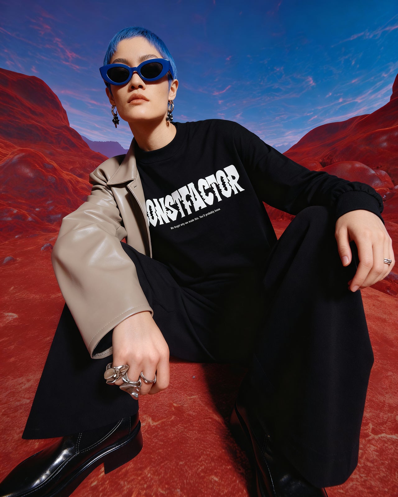 ロングスリーブTシャツ【 Logo 】（1116023）ブラック